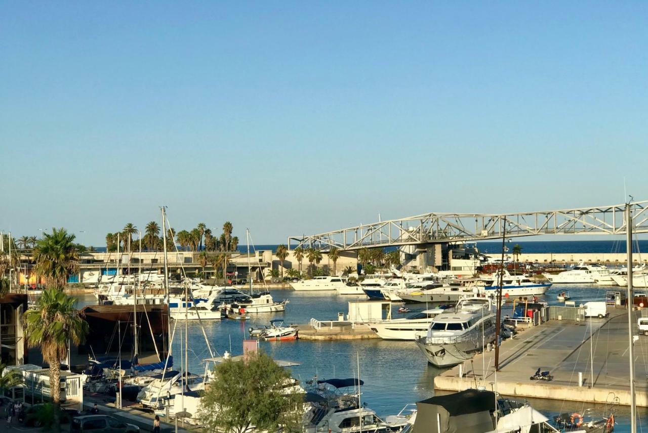 Botel Yacht Experience Boatsbreakfast Barcelona *