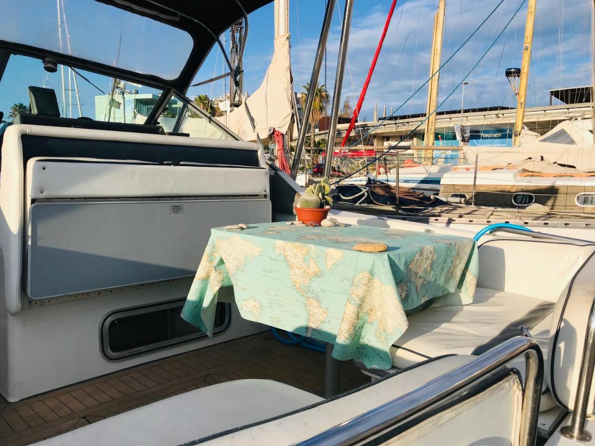 Botel Yacht Experience Boatsbreakfast Barcelona *